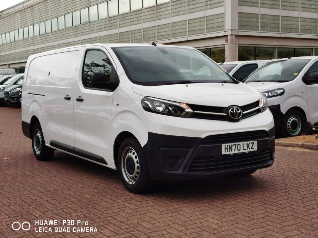Toyota PROACE 2L Icon 6Dr White