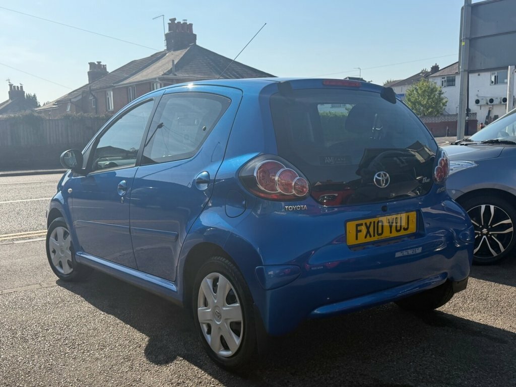 Toyota Aygo 1L Blue Blue #4