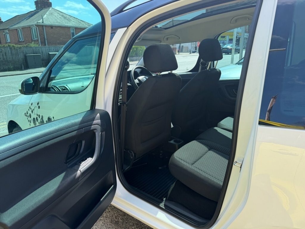 Skoda Roomster 1.2 Tsi 105 Se Mpv Beige #19