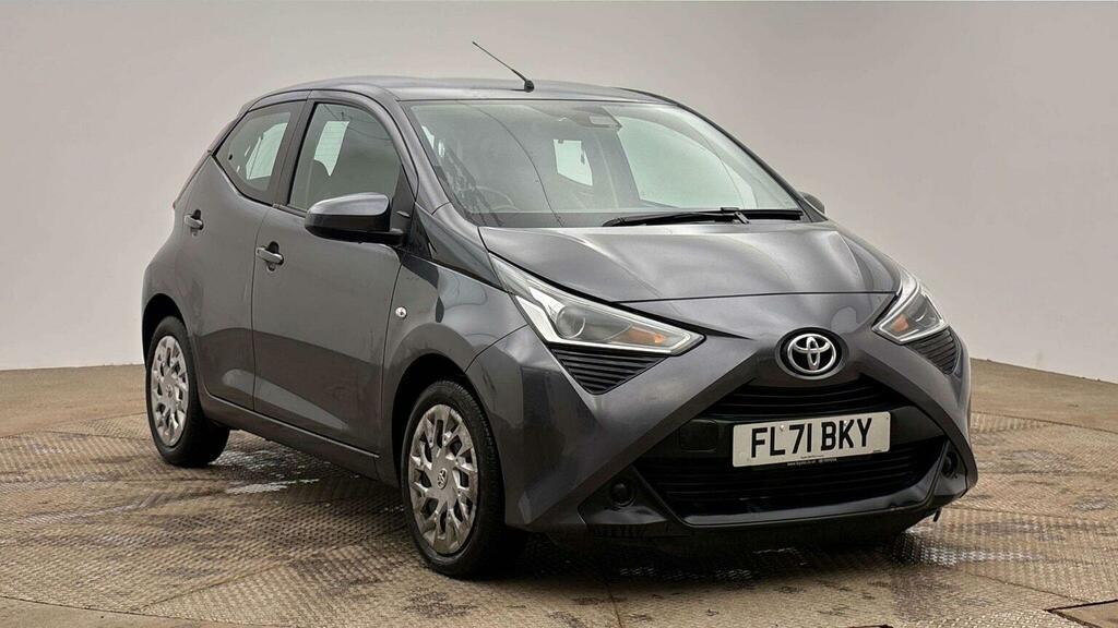 Toyota Aygo 1.0 Vvt-i X-play Euro 6 Ss 2021 Grey