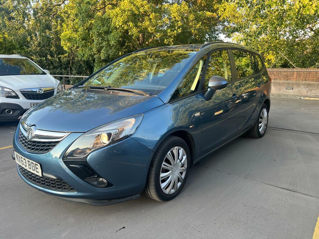Vauxhall Zafira Tourer 2.0 Cdti Exclusiv Euro 5 NX63BDE Blue #5