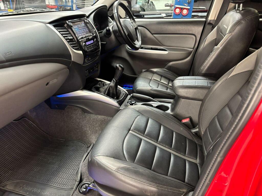 Mitsubishi L200 2.4 Di-d Dc Barbarian 4Wd Euro 5 Red #3
