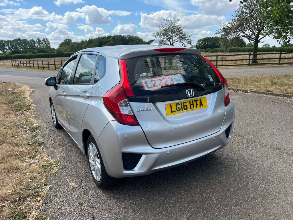 Honda Jazz 1.3 I-vtec Se 5-Door Orange #7