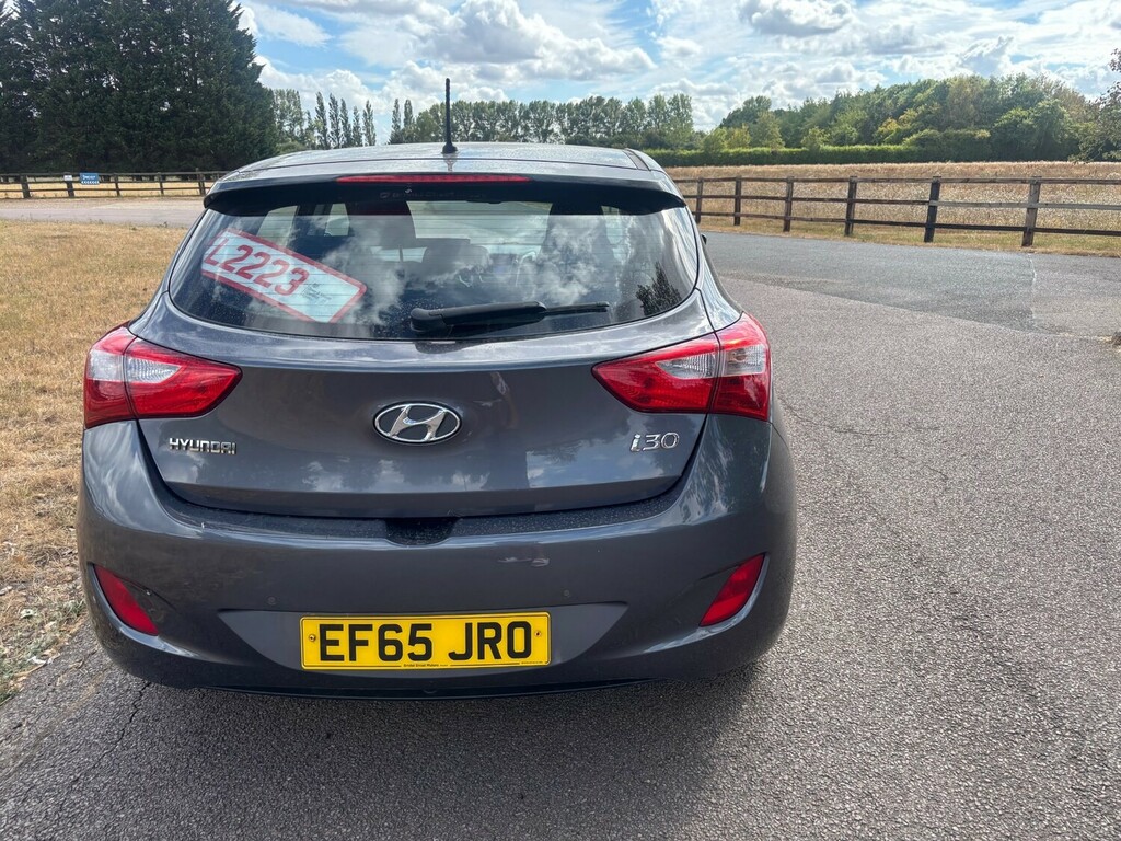 Hyundai I30 1.6 Crdi Blue Drive Se Hatchback Grey #6
