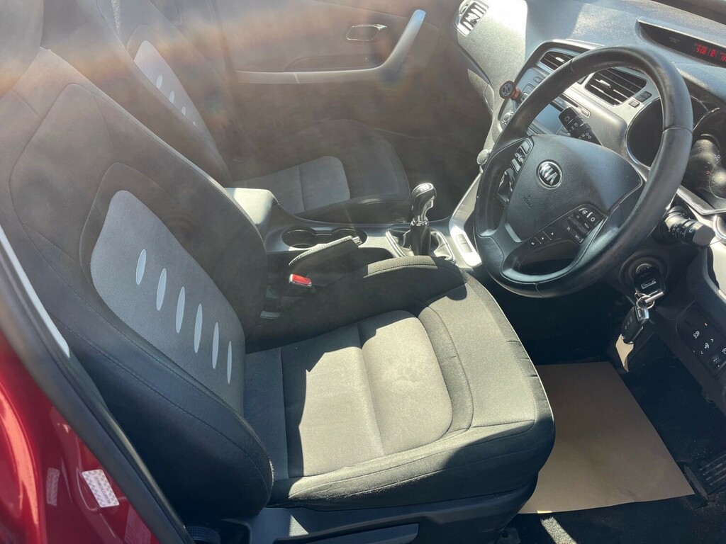 Kia Ceed Estate 1.4 Crdi Ecodynamics 1 Sportswagon Euro 5 White #13