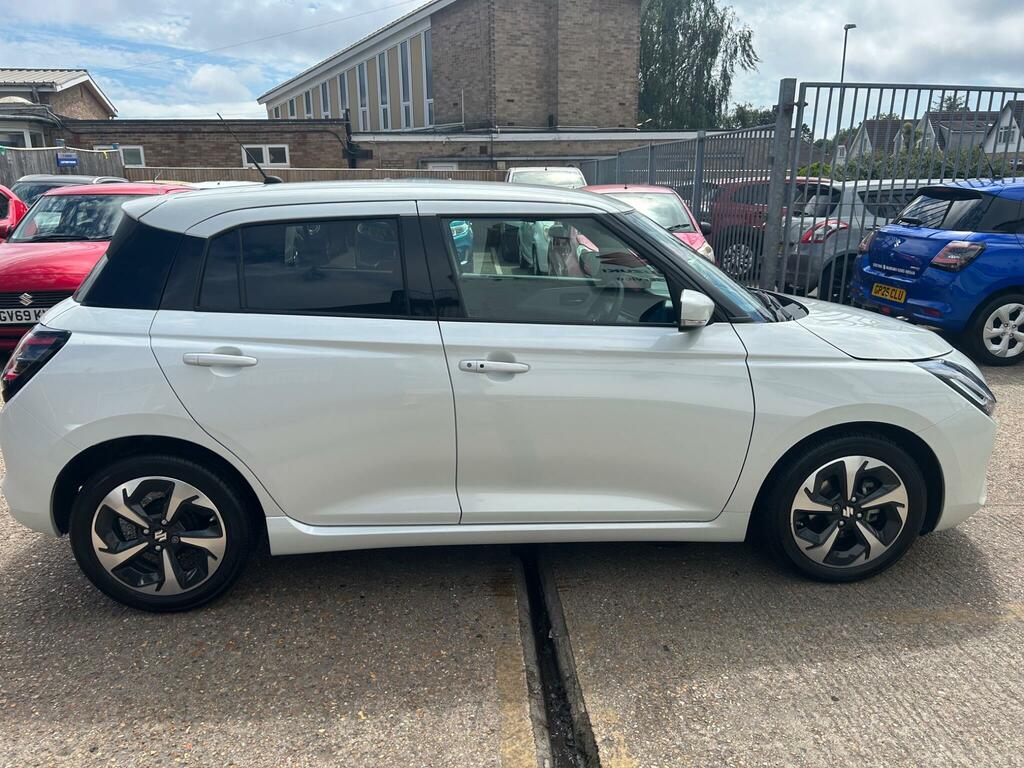 Suzuki Swift 1.2 Mhev Ultra Hatchback Hybrid White #3