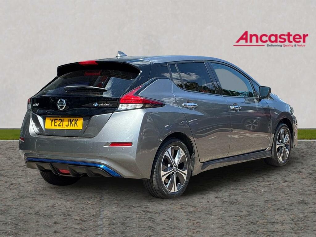 Nissan Leaf 110Kw Tekna 40Kwh Silver #3
