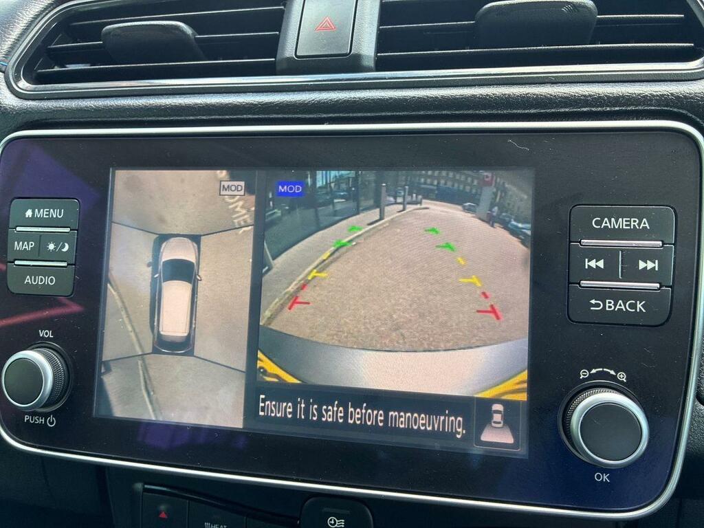 Nissan Leaf 110Kw N-connecta 40Kwh Grey #19