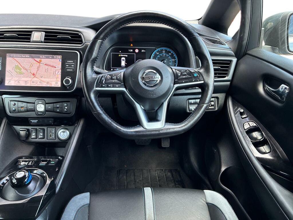 Nissan Leaf 110Kw N-connecta 40Kwh Grey #11