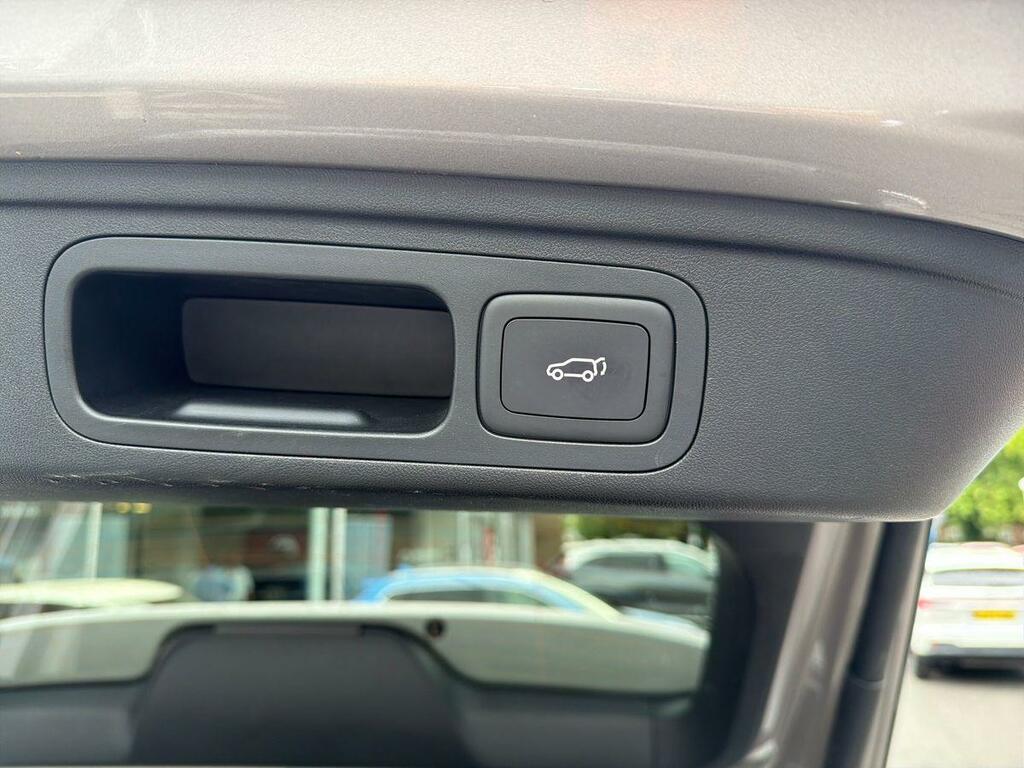 MG HS 1.5 T-gdi 24.7Kwh Trophy Suv Plug-in Hy Black #27