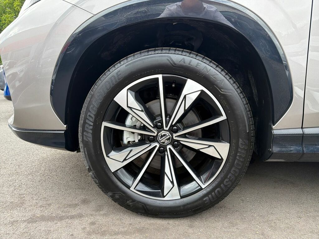 MG HS 1.5 T-gdi 24.7Kwh Trophy Suv Plug-in Hy Black #9