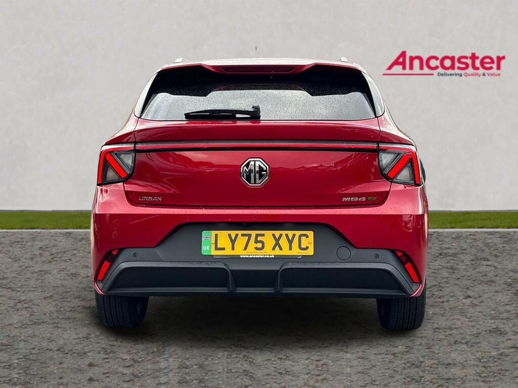 MG MG4 118Kw Premium Long Range 54Kwh Red #4