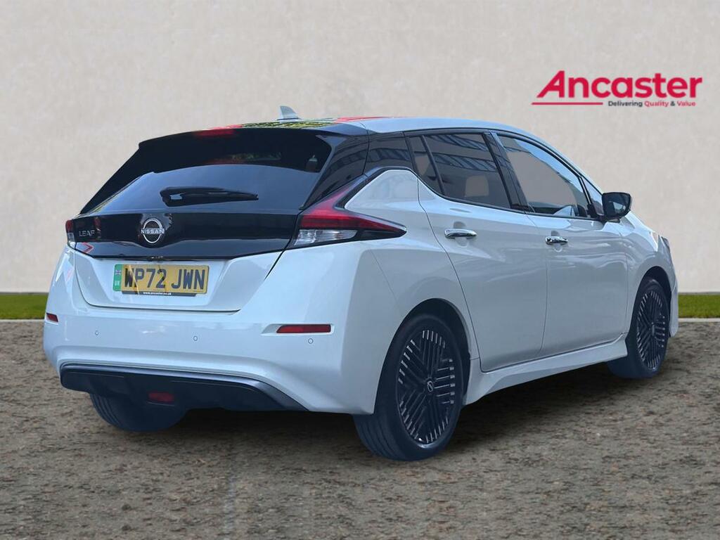 Nissan Leaf 110Kw N-connecta 39Kwh White #3