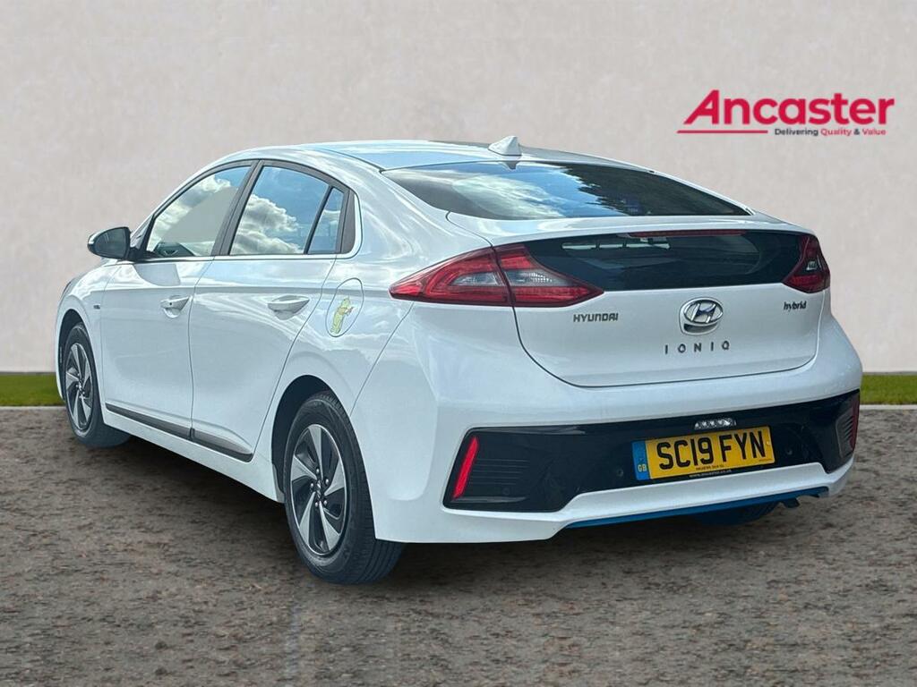 Hyundai Ioniq 1.6 Gdi Hybrid Premium Se Dct White #5