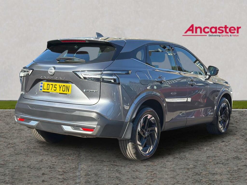 Nissan Qashqai 1.3 Dig-t Mh N-connecta Black #3