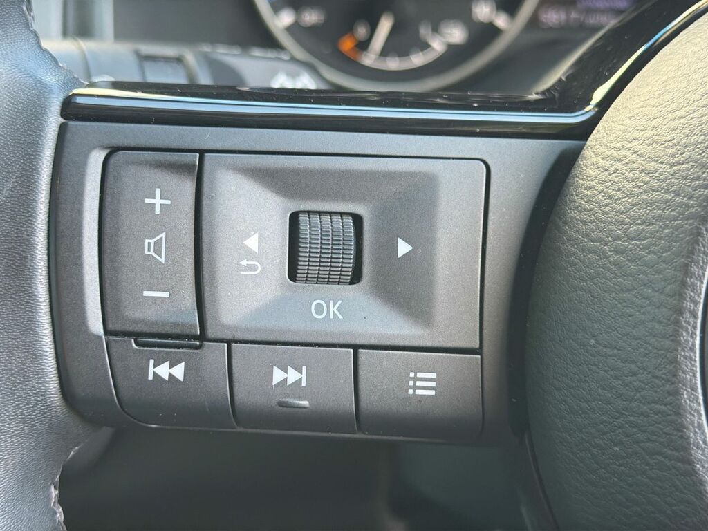 Nissan Qashqai 1.3 Dig-t Mh N-connecta Black #21