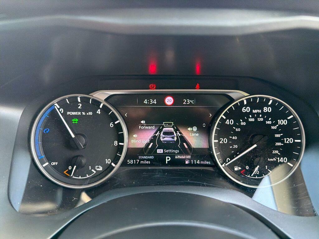 Nissan Qashqai 1.3 Dig-t Mh N-connecta Black #20