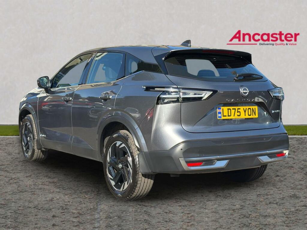 Nissan Qashqai 1.3 Dig-t Mh N-connecta Black #5