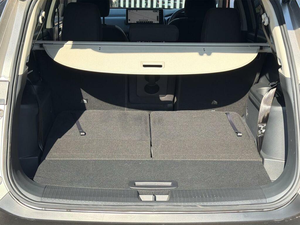 Nissan X-Trail 1.5 Mhev 163 Acenta Premium 7 Seat Xtronic White #24