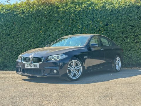 BMW 5 Series 530D M Sport Black #2
