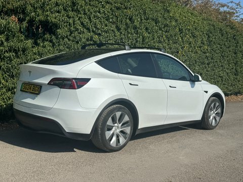 Tesla Model Y Suv 5dr Electric SG24BGX White #3