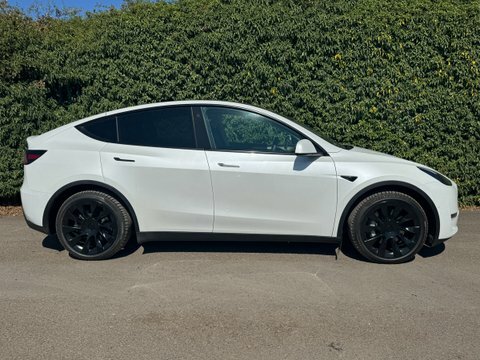 Tesla Model Y Dual Motor Long BV72AEE White #4