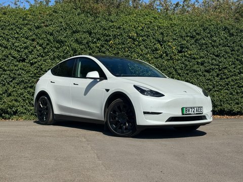 Tesla Model Y Dual Motor Long BV72AEE White #2