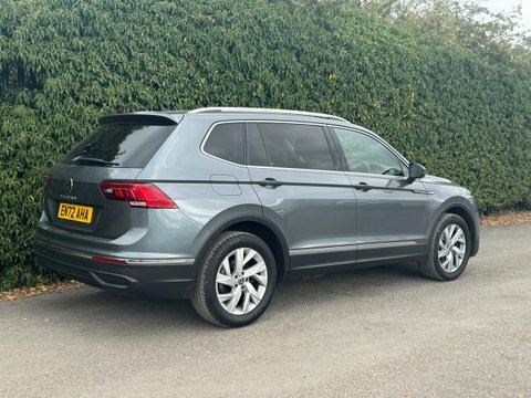 Volkswagen Tiguan Allspace 1.5 Tsi Life EN72AHA Grey #4