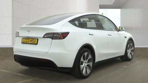 Tesla Model Y Dual Motor Long LC23HSU White #3