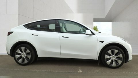 Tesla Model Y Dual Motor Long LC23HSU White #4