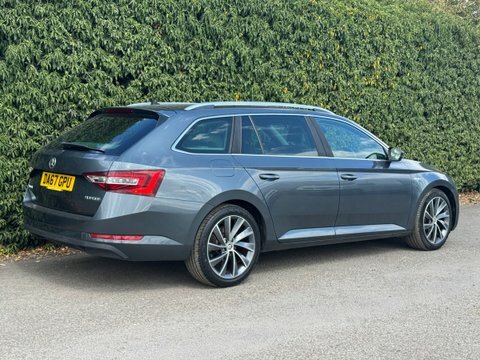 Skoda Superb 2.0 Tdi Laurin Grey #4