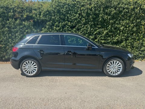 Audi A3 1.4 Tfsi E-tron LO18WRF Black #5