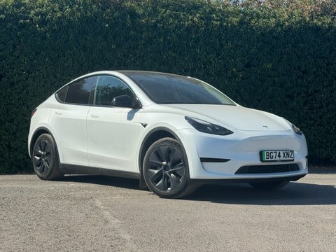 Tesla Model Y Long Range Suv BG74XNZ White #2