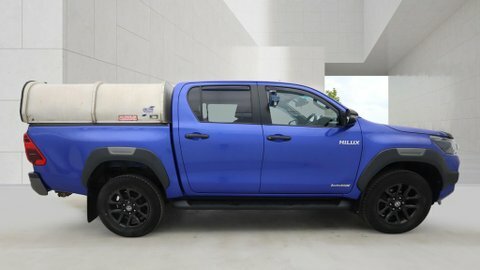Toyota HILUX Invincible X Blue #3