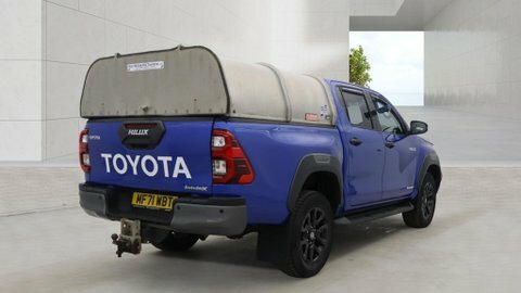 Toyota HILUX Invincible X Blue #4