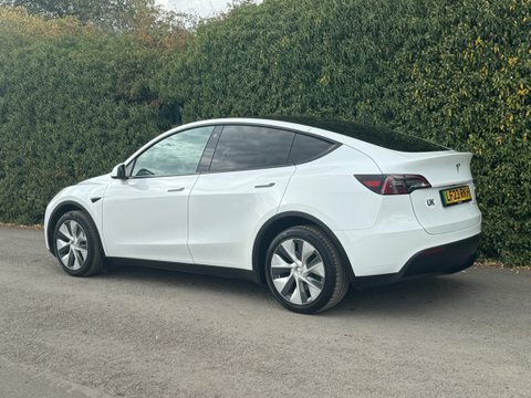 Tesla Model Y Dual Motor Long LF23RKH White #6