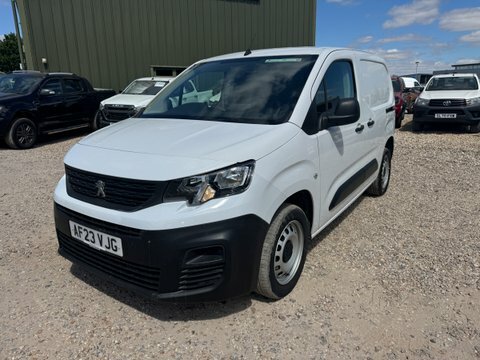 Peugeot Partner Swb L1h1 Low AF23VJG White #2
