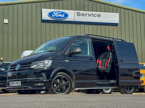 Volkswagen Transporter Sportline Crew Cab Black