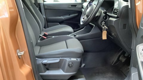 Volkswagen Caddy C20 Life Maxi 102 Ps 2.0 Tdi 6Sp 7 Seats-r Red #8