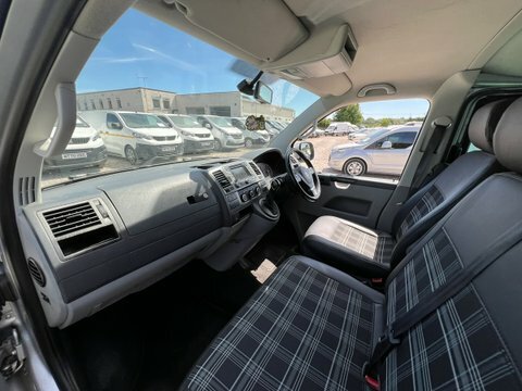 Volkswagen Transporter 2.0 Tdi T28 Highline Dsg L1 H1 Silver #21