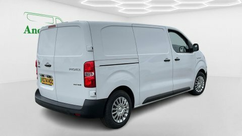 Toyota PROACE Mwb L2h1 White #4