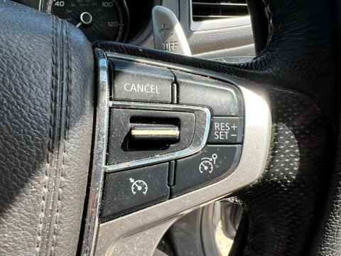 Mitsubishi L200 2.4 Di-d Dc Titan 4Wd Euro 6 16,482 Car Detail #38