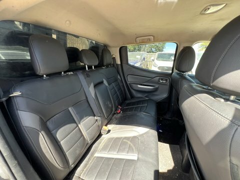 Mitsubishi L200 2.4 Di-d Dc Titan 4Wd Euro 6 16,482 Car Detail #23