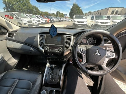Mitsubishi L200 2.4 Di-d Dc Titan 4Wd Euro 6 16,482 Car Detail #45