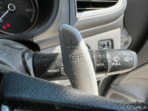 Mitsubishi L200 2.4 Di-d Dc Titan 4Wd Euro 6 16,482 Car Detail #39