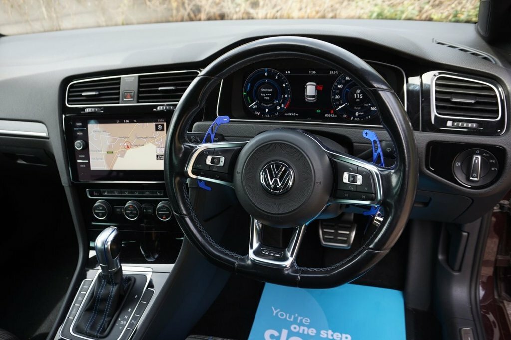 Volkswagen e-Golf Hatchback Black #6
