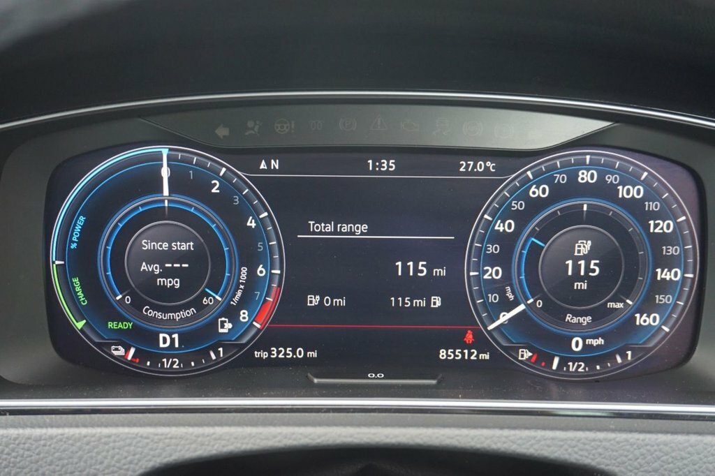 Volkswagen e-Golf Hatchback Black #5