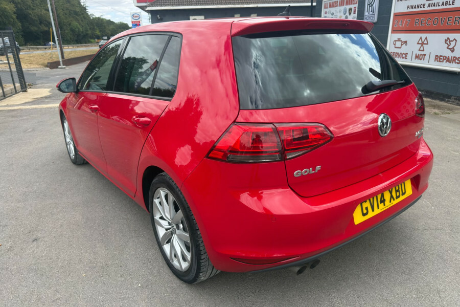 Volkswagen Golf 2.0 Tdi Gt 150Ps Dsg Estate Red #6