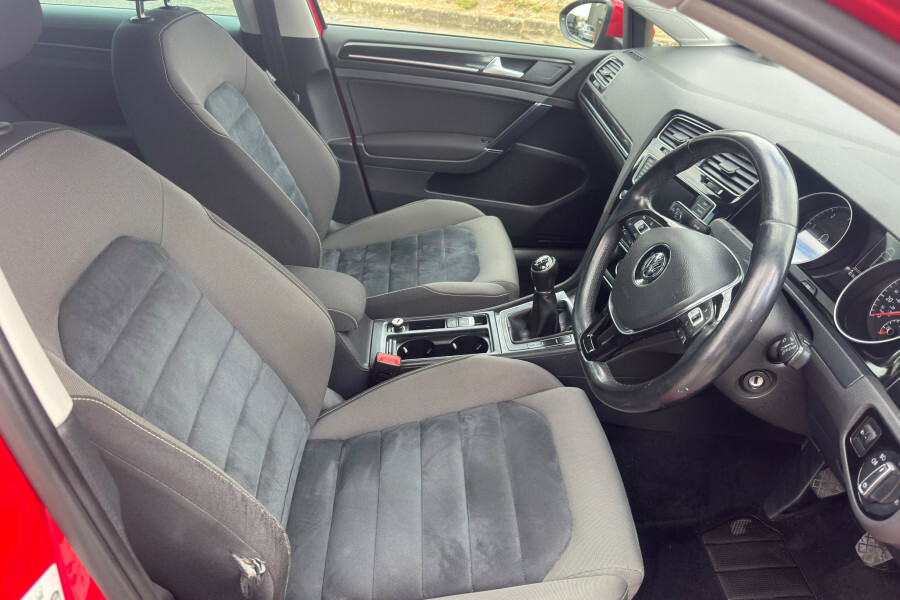 Volkswagen Golf 2.0 Tdi Gt 150Ps Dsg Estate Red #11