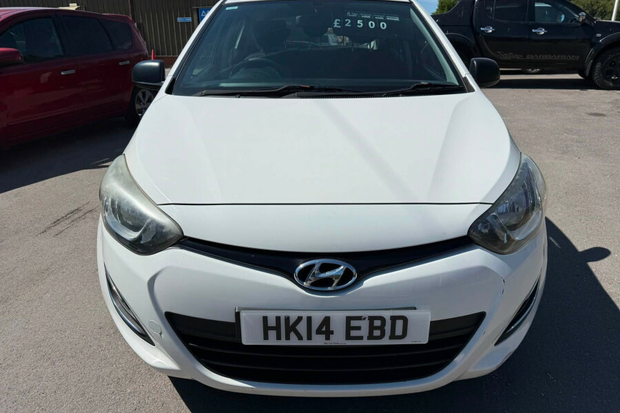 Hyundai I20 1.2 Classic Hatchback Euro 5 85 Black #8